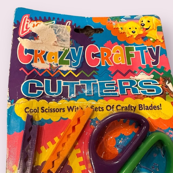 New In Package Vtg Lisa Frank Scissors Crazy Crafty Cutters 4 Blades Scissors - Picture 3 of 8